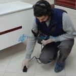 üst katın banyosundan su akması