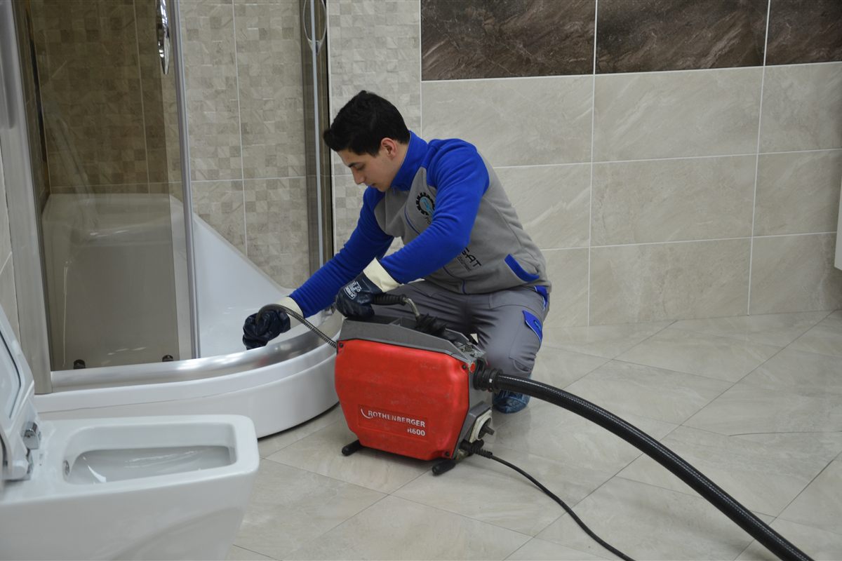 Pendik gider hattı tıkanıklığı açma çalışması